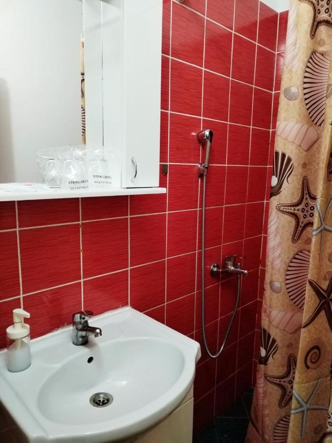 Fun Rooms Sobe Prenociste Borca エクステリア 写真
