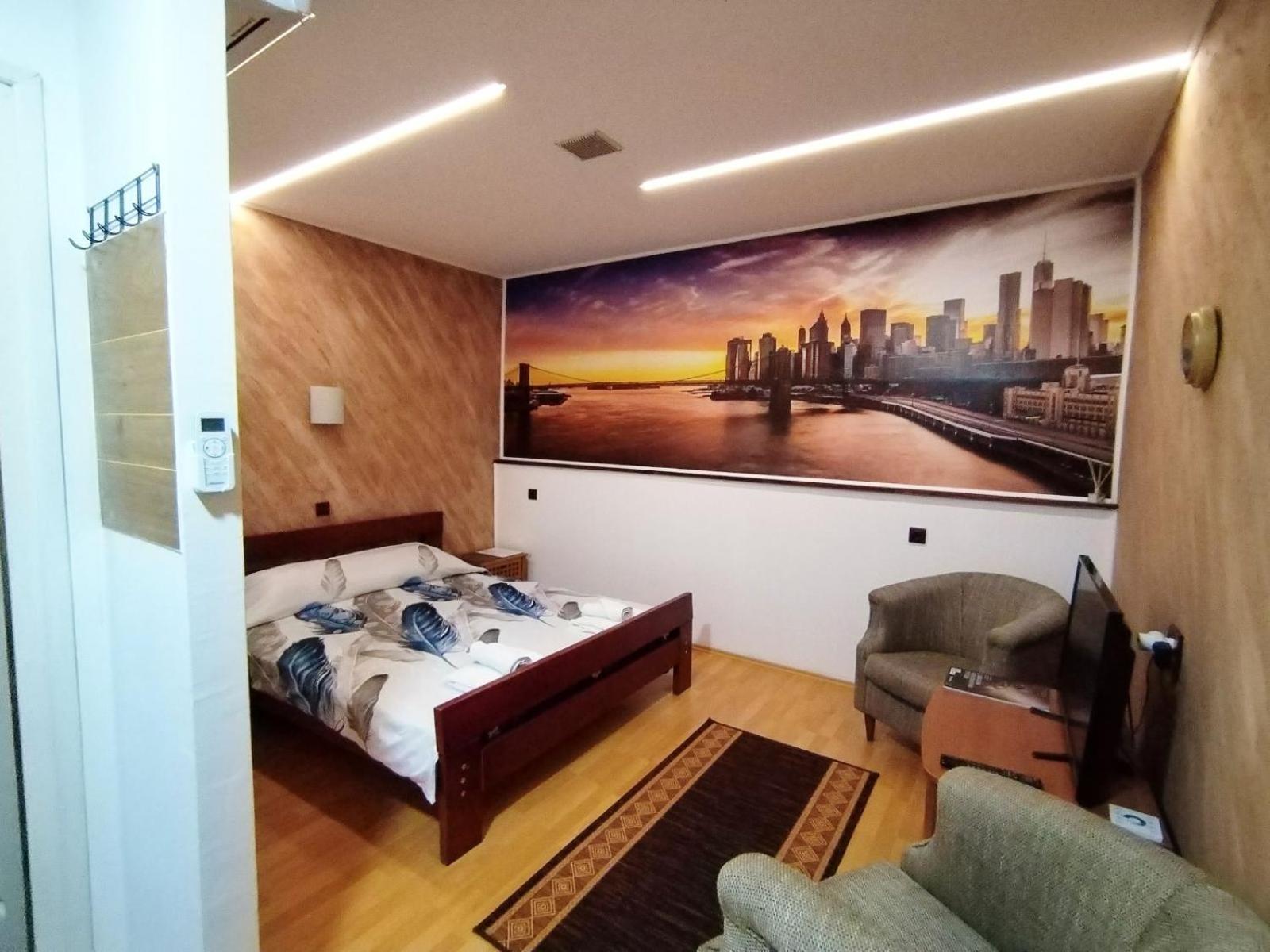 Fun Rooms Sobe Prenociste Borca エクステリア 写真