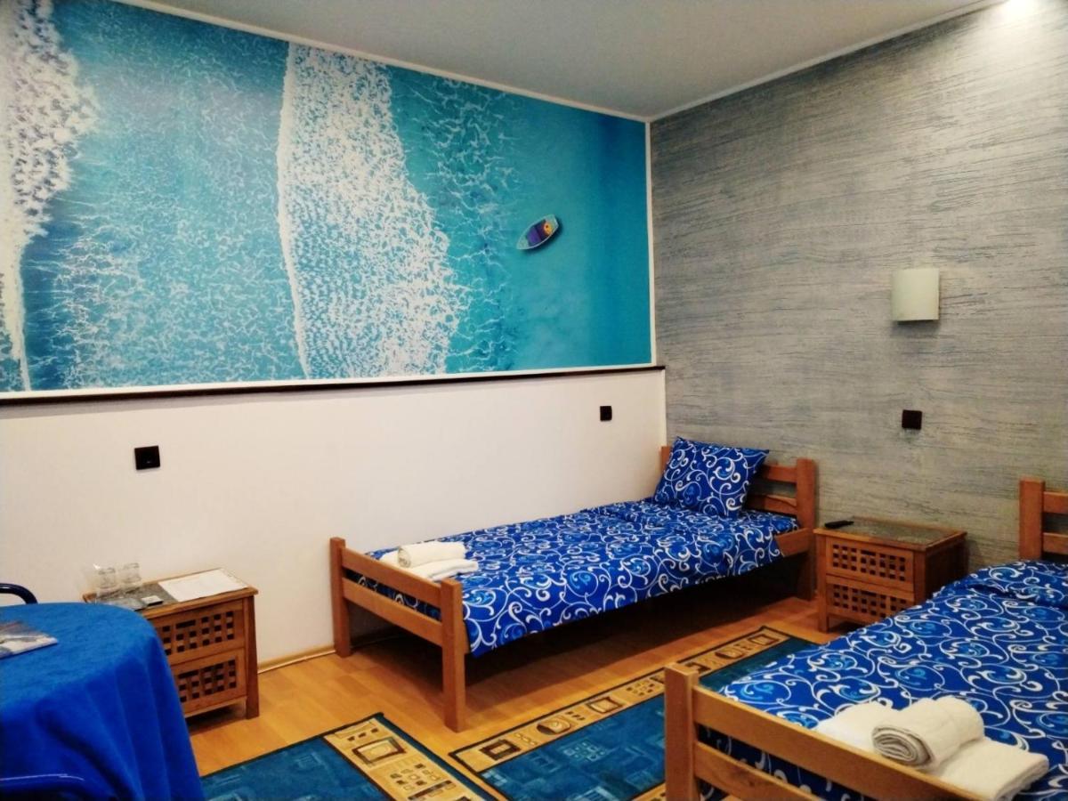 Fun Rooms Sobe Prenociste Borca エクステリア 写真